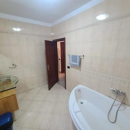 Rooms Hotel Apartment Tirana