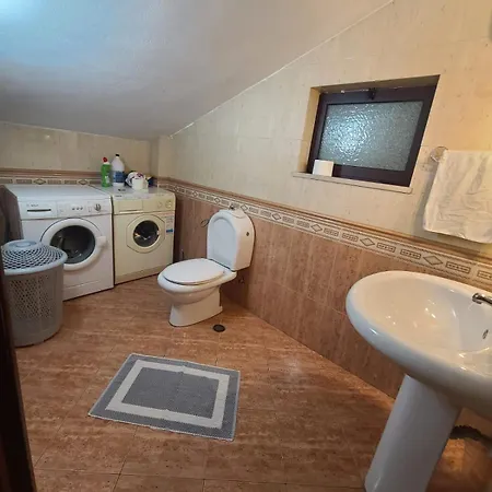 Apartment Rooms Hotel *