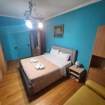 Apartment Rooms Hotel Tirana