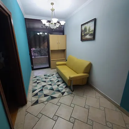 Rooms Hotel